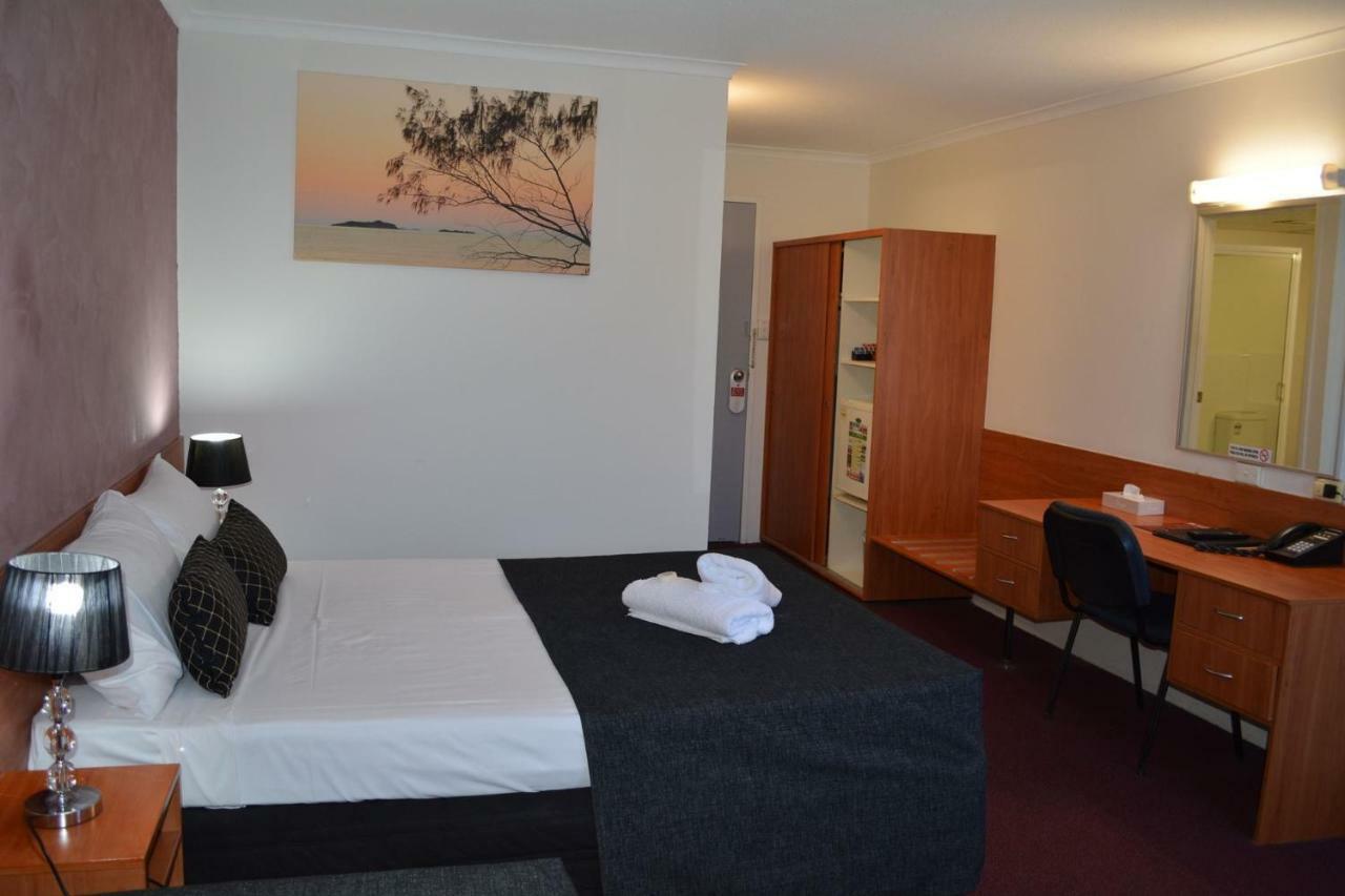 Hampton Villa Motel Rockhampton Exterior foto